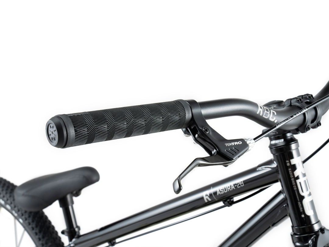 Radio Asura Dirt Jumper 26-22.7TT