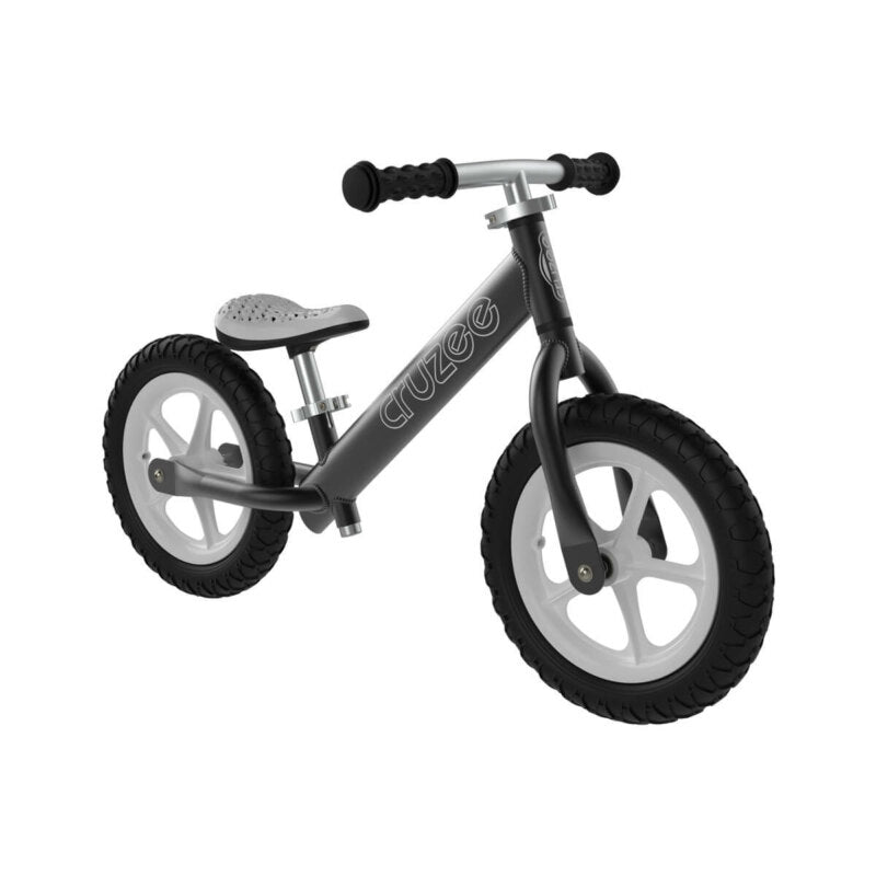 https://www.baybikeco.com.au/cdn/shop/products/cruzee-balance-bike-2023-jetblack-products-australia-black-800x800.jpg?v=1678077822&width=1000